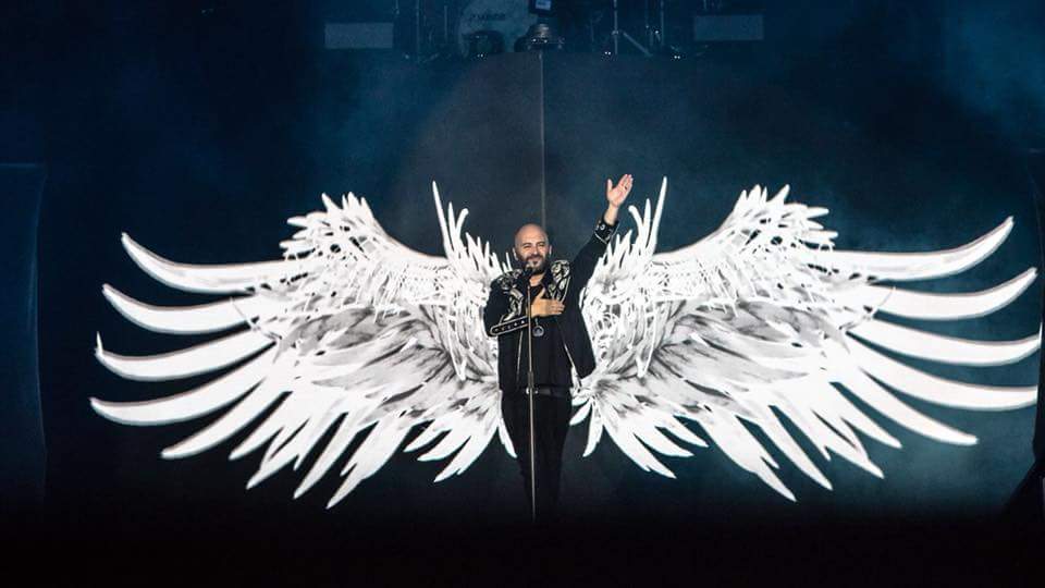 QPCNC_Negramaro's tweet photo. Pescara?! Pronta per il tuo volo d'amore????? #AmoreCheTorni #negramaro #quelpostochenonce #stadioadriatico #pescara
@Negramaro https://t.co/EeBRN1SdU0