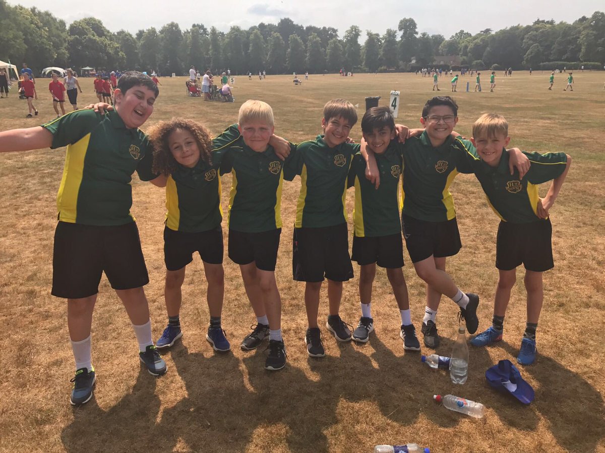 This is our Year 5 Kwik Cricket team! They’ve played incredibly and with fantastic sportsmanship. We’re unbelivably proud of them! #GoTeam #HollySpringSpirit