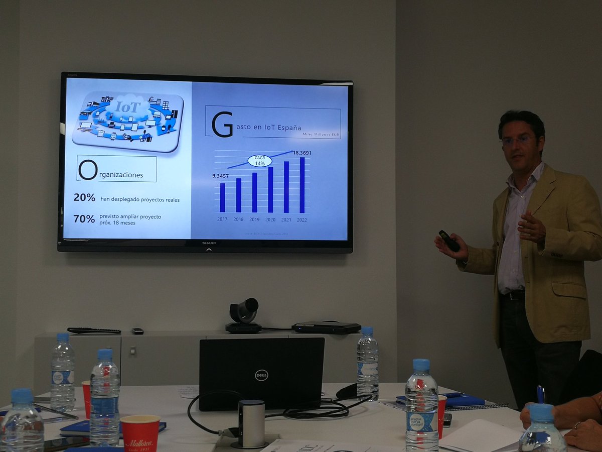 ITUser_ITDM's tweet photo. El gasto de #IoT en España crecerá un 14% hasta 2022. @IDCSpain #ITLive #ITDMGroup https://t.co/SGvFZ5UWjS