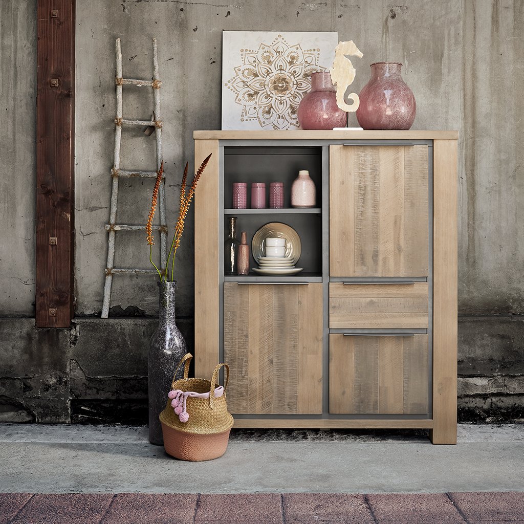 prontowonen's tweet photo. Woonprogramma Robusto is gewoon echt mooi en een verdient het om in jouw woonkamer te staan. Met passie gemaakt van Acaciahout en afgelakt met een beits en matglans lak in de kleur Vintage grey. https://t.co/SRBZoPmzxC