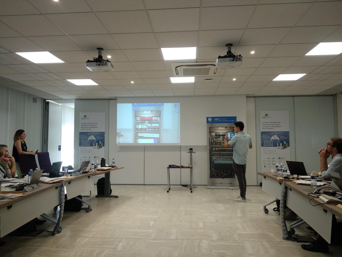 Twin_Control's tweet photo. Some more pictures from our plenary meeting at #COMAU (@comaugroup): 
1⃣ Mani Ghassempouri welcomes project partners.
2⃣ Family picture in Comau's facilities.
3⃣ Advanced reality demonstration.
#TwinControl #EUresearch #Horizon2020 #machinetool #simulation #industry40 https://t.co/xuwv0O9oRb
