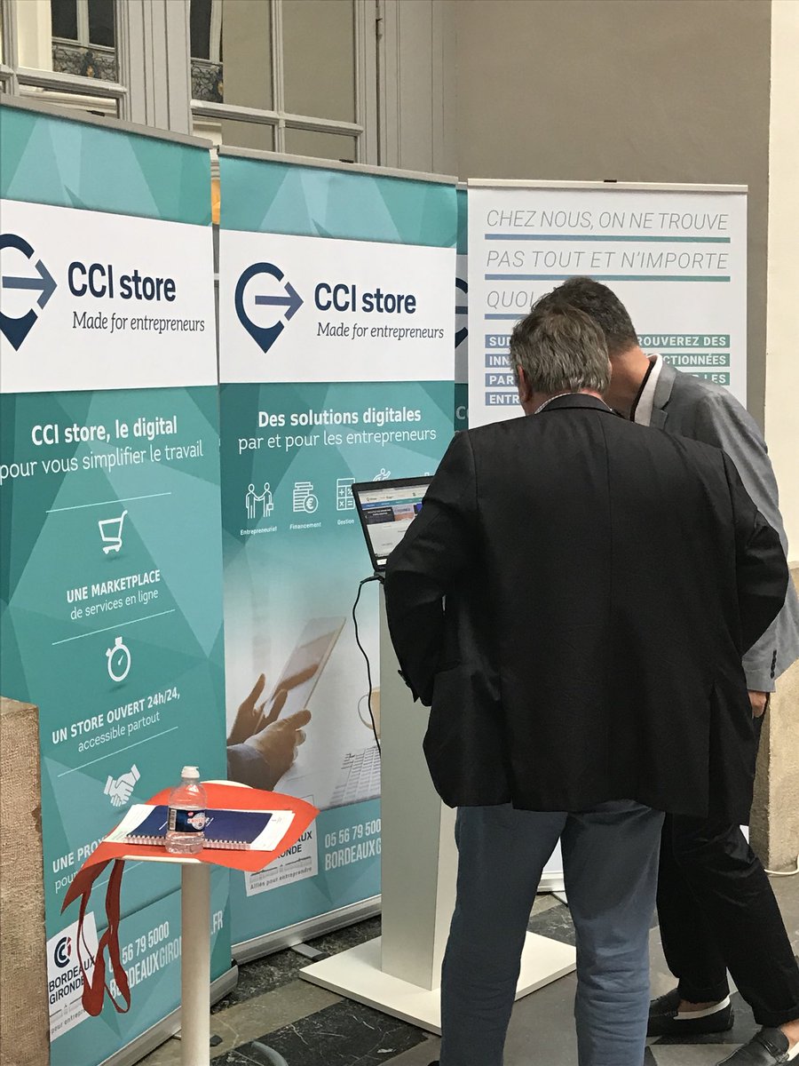 #FCA2018 ce jour <a href="/CCIBdxGironde/">CCI Bordeaux Gironde</a> !Déjà de nombreux visiteurs pour la #creationdentreprises sur #Bordeaux et #Gironde ... et avec une démo live de la market place <a href="/CCIstore/">CCI store</a> présentant les #eservice pour les #entrepreneurs