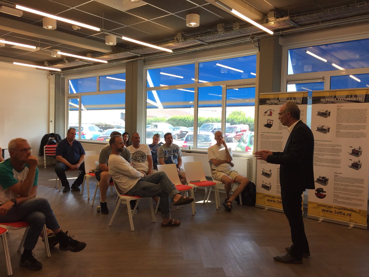 ProdockAdam's tweet image. 3D-Printdag Waternet bij @ProdockAdam. Eric Menting founder @3dFix_nl geeft een workshop over 3D printen en vertelt alle mogelijkheden omtrent 3D-printing. Super interessant en leerzaam!