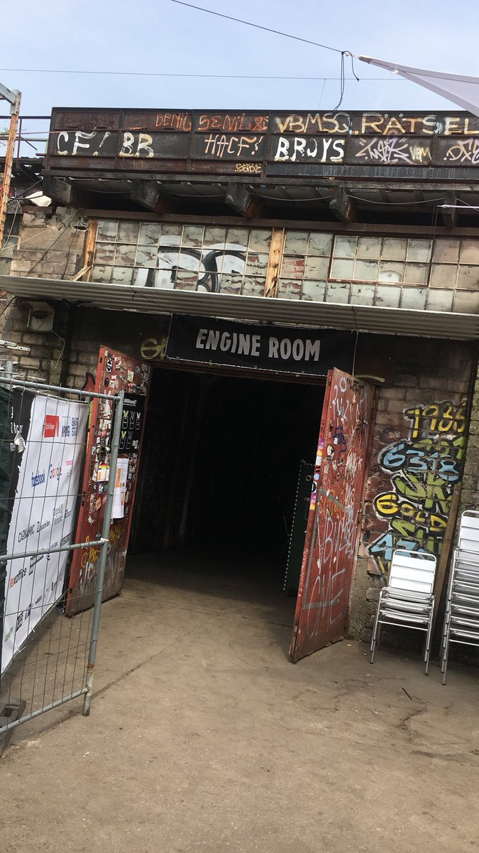 ma_ra_boe's tweet image. We will start in 4 minutes in the engine room #recruitinghacks @eyeo  @larsfink #piratesummit