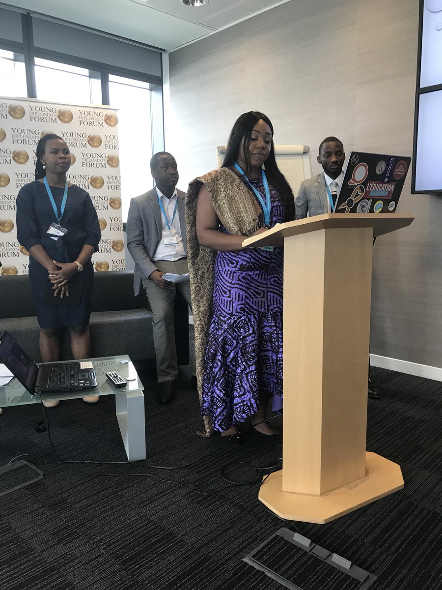 DiplomaticForum's tweet photo. Day 4: delegates present policy recommendations for key global challenges. #ydf2018 https://t.co/uf3rDJkz4r