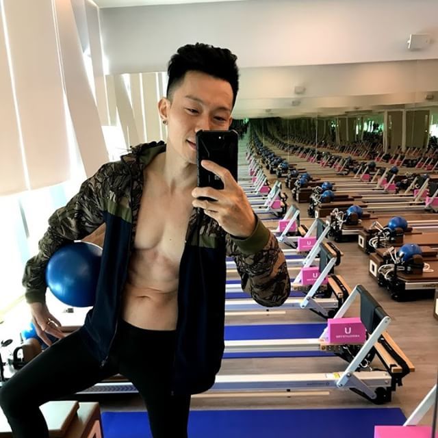 BenzYoga's tweet photo. Pilates is for Every(BODY) .
.
.
.
.
#pilates #fitness #yoga #workout #gym #fit #motivation #health #pilateslovers  #personaltrainer #training #flexibility #fitfam  #balance #pilatesreformer  #reformer #stretch #yogainspiration #absolutepilatestt #benzyo… https://t.co/P1vEvzzmmS https://t.co/aTeLRA3Tff