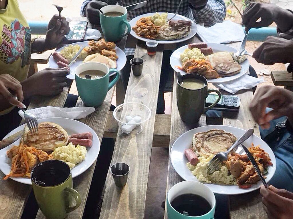 PancakeHubNG's tweet photo. @OgbeniDipo Hi, we are Pancake Hub
We sell #Pancakes with sides/specials for breakfast &amp; brunch
We are located at 17, Jibowu Str. Yaba, Lagos
We also do delivery within/around the Yaba environ
Prices differ on menu choices
IG: pancakehub
Web: https://t.co/vePviVg7Un 
#MSMEThursdayWithDipo https://t.co/lDmUE8jiNu