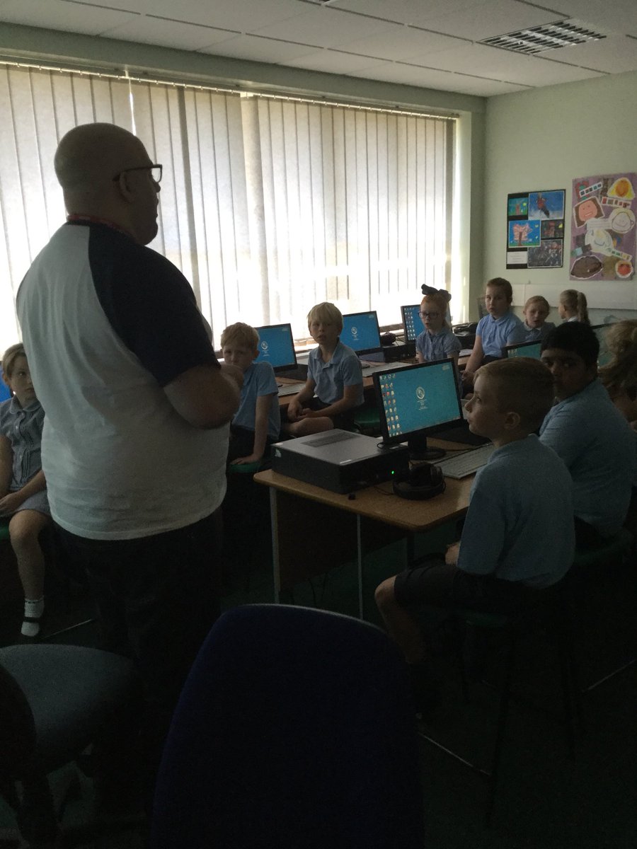 We are using our computing skills this morning and have become games testers. #StWilfsCareersWeek #gamestesting #computingskills @StwilfridsICT