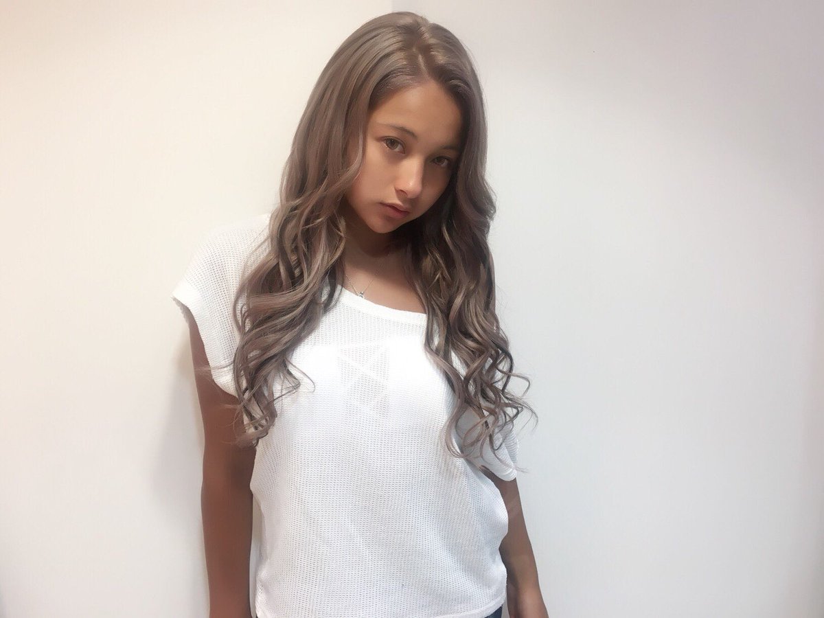 ゆきぽよ Yuki Kimura Sur Twitter New Hair なんと 木村 いつものプラチナから ミルクティーに 浮気しました ひっさしぶりのミルクティーカラー 平成最後の夏はギャルギャルにね きっしーいつもありがとう Https T Co