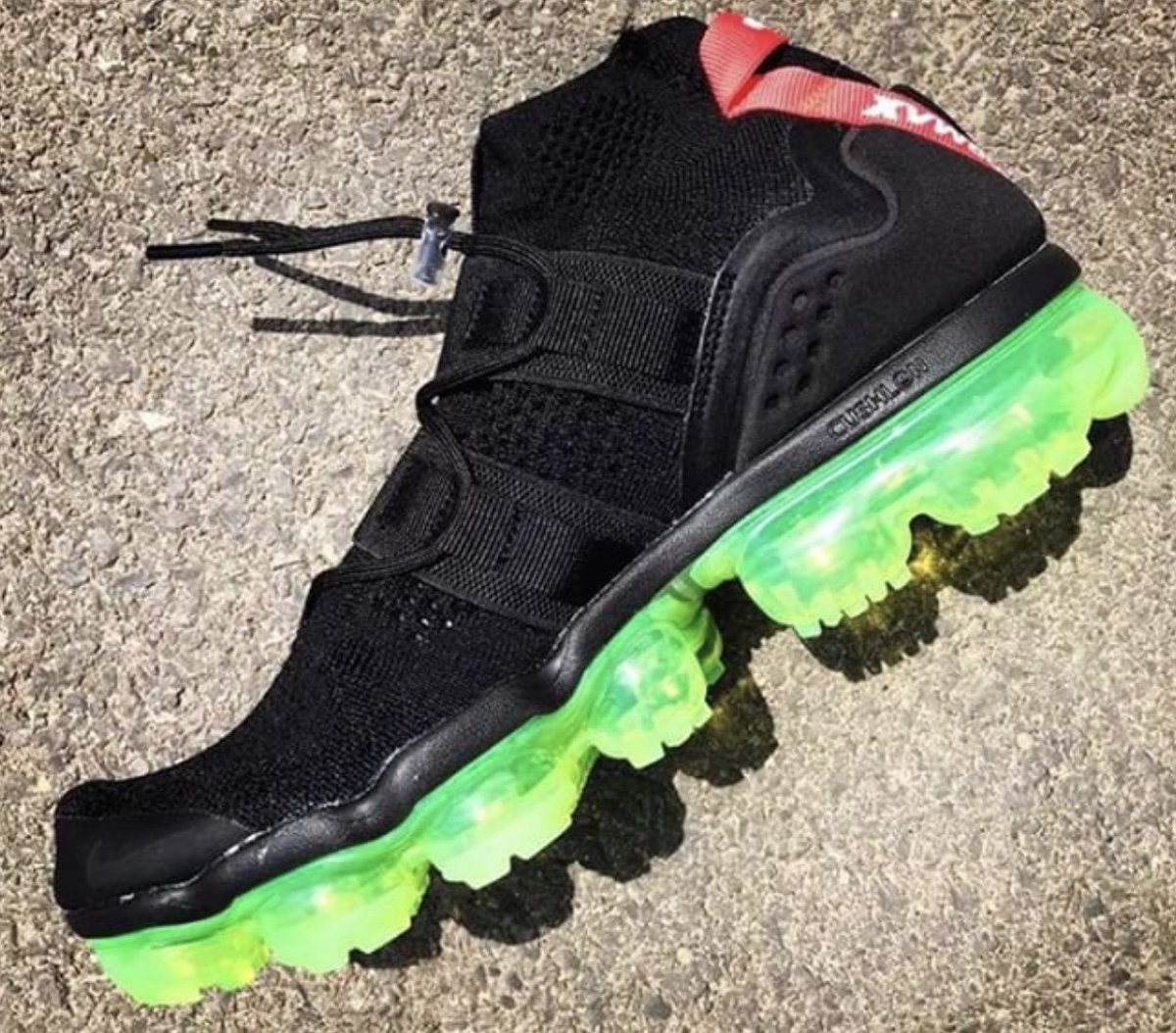 nike air vapormax flyknit utility black volt