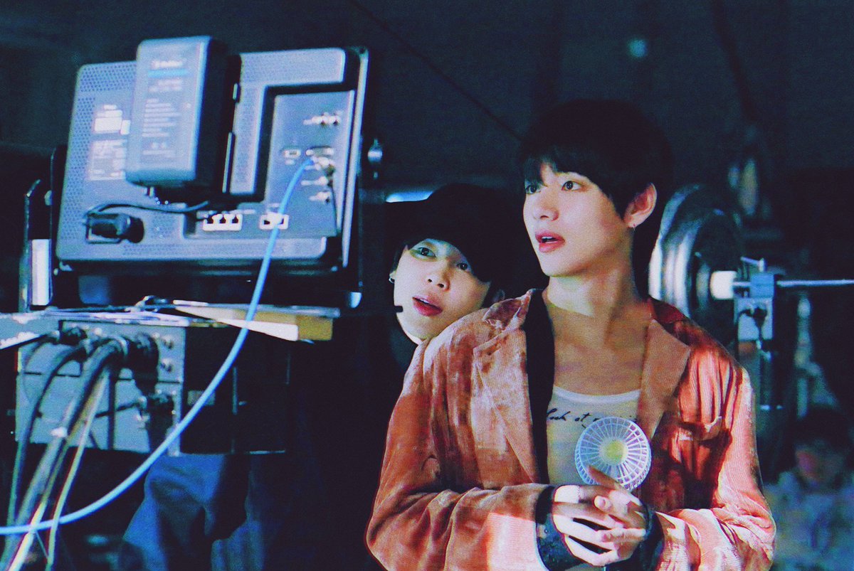BTSorbit's tweet photo. LOVE YOURSELF 轉 Tear 'Singularity' 
Comeback Trailer Sketch @BTS_twt https://t.co/8HuOgVhdJ5