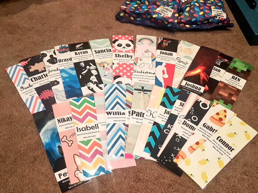 Establishing a good rapport with each student has helped me personalise 27 bookmarks. Each one created based on what they love! Will try my best to hold back my tears tomorrow 😆 #ACUEDU_p #studentgifts #endofterm2