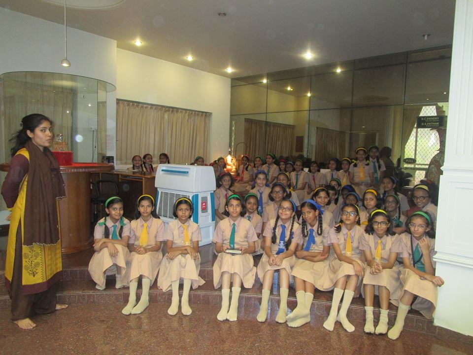 Gargoti's tweet photo. Students visit of GRADE 6 from Ryan International School, Nashik. At Gargoti Mineral Museum, Sinnar, Nashik.

#GargotiMuseum #Nashik #tourism #mustvisit #incredibleindia #maharashtratourism #museumofindia #Nashiktourism #Museum #Mumbai #Pune #India https://t.co/iLjUdVyXOX