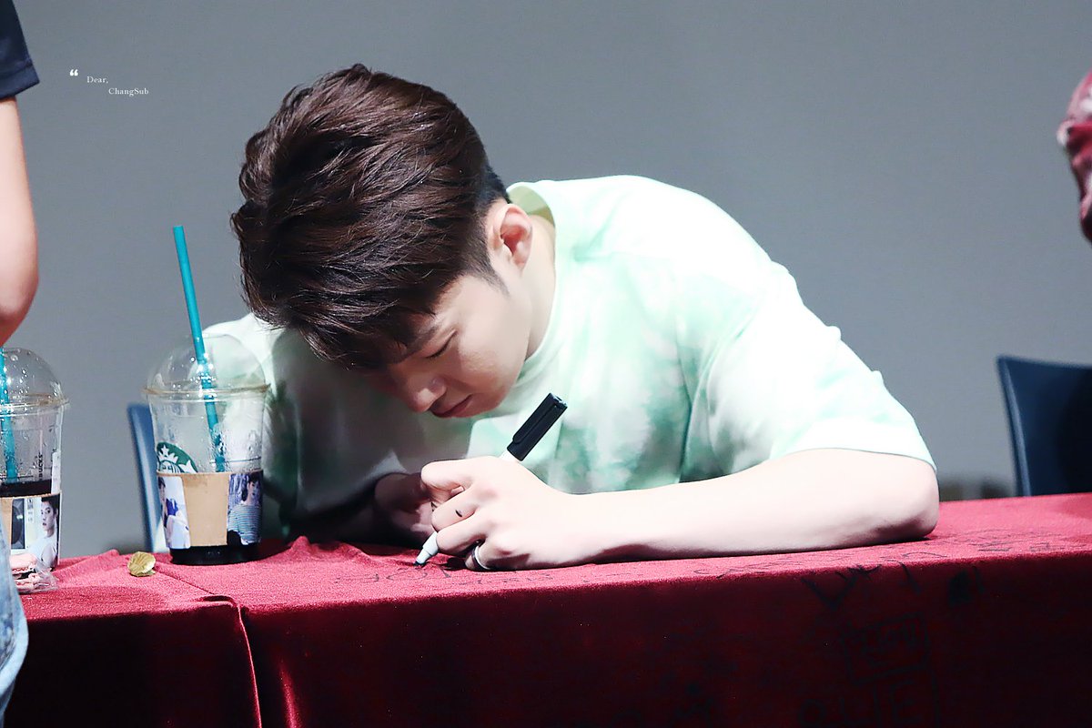 BTOBalenciaga's tweet photo. What We Learned in Howon University starring Lee Changsub and Im Hyunsik

Based on New York Times best selling novel. A story of two grown-up men who like to doodle on table cloths.

[Images not mine]
#OnlyOneForMe2ndWin
#BTOB 
#비투비 
#너_없인_안_된다 https://t.co/PEgcbqcpPi