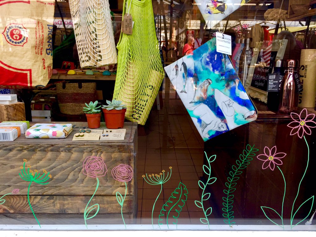 GoLondonClothes's tweet photo. Summer has sprung in our seasonal window 🌸🌻.
#summershopping #Greenwich #greenwichmarket #upcycled #handmade @greenwichmkt @WearsLondon https://t.co/nKvbfpsTxF