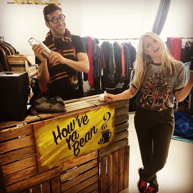 #HarryPotter fans Will &amp; Jane enjoying some much needed #coffeetime &amp; #airconditioning - £10 🎫 available (follow the link &amp; quote 'camping' - ticketsource.co.uk/whats-on/londo… #theatre #london #newwriting #harrypotterfans #comedydrama #antiromcom #visamarriage  #southeastlondon #arts