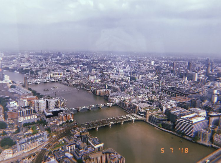 katycluckie_'s tweet photo. The Shard😻☀️ @hatunozkul https://t.co/uWKRbCYGaz