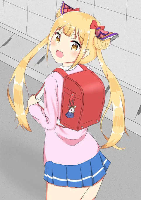 Twitterしばらく離れてましたが復帰しましたー!!
今日からちょくちょくルナちゃんがシャドバを勉強する漫画描いてくのでシャドバあんまり詳しくない人も詳しいって人も是非見ていってください!!
#シャドウバース 