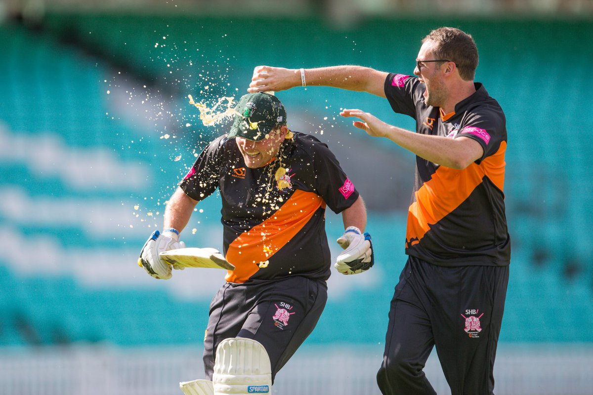 Stepladder_news's tweet photo. Thanks to @ThisIsThirdWay for hosting BR & HK at the #SHBBigBash at the Oval! And to our skipper @EdBetts for leading the way. Go Lizards. https://t.co/YGN7fizhYt