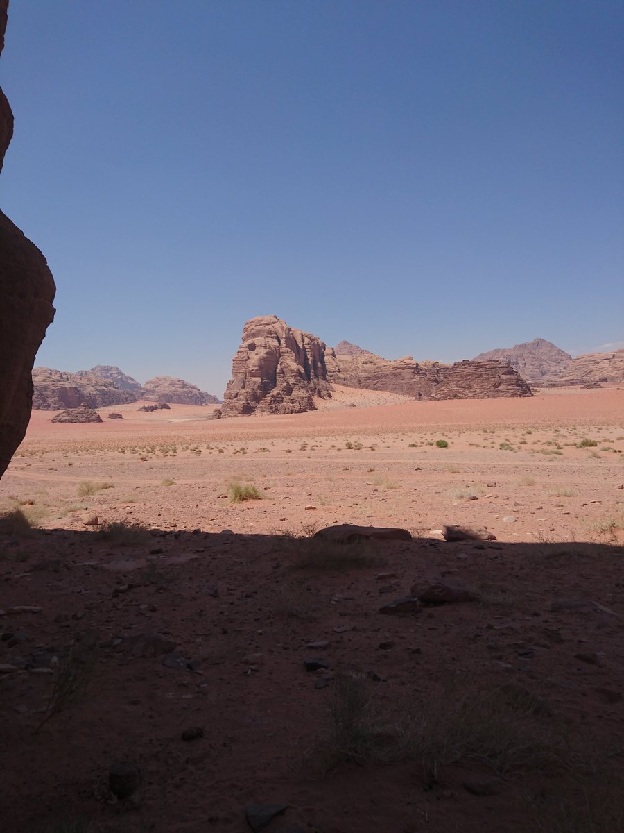 woodymsi's tweet image. @SUAHour #suahour such a vast place, both beautiful and deadly. I highly recommend a visit to #wadiRumm #Jordan @ExploreJordan 🇯🇴 such a fantastic country with lovely people there.