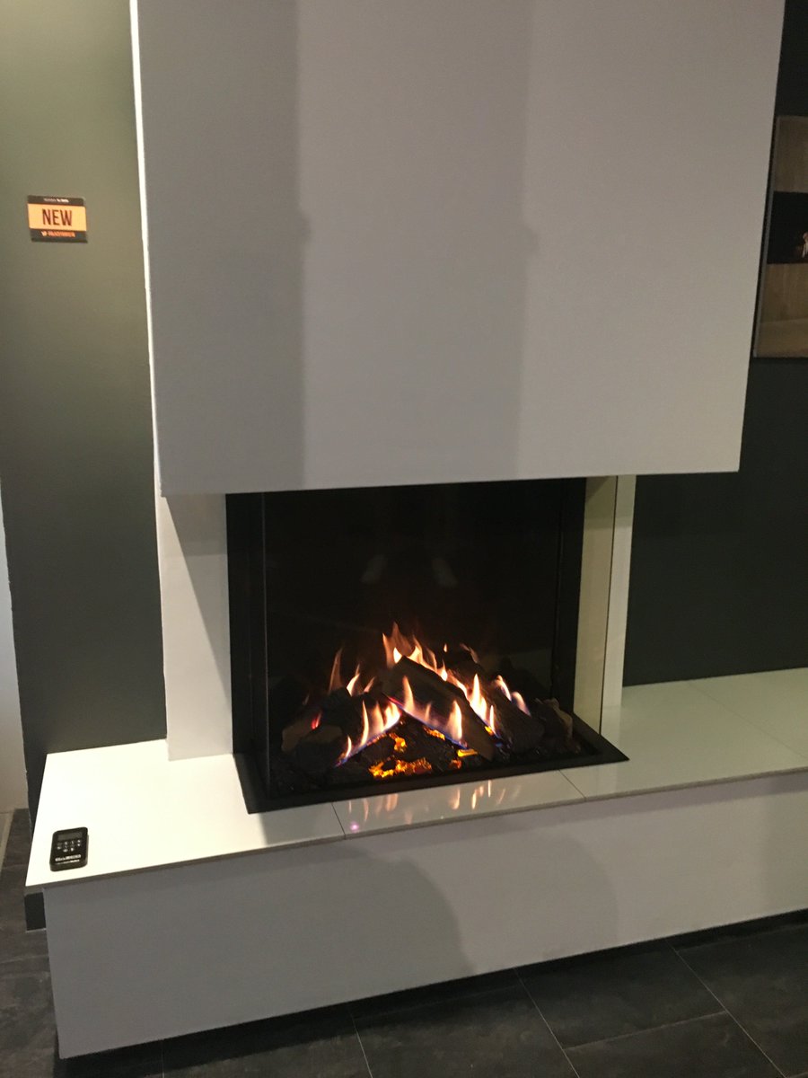 GasMark1Watford's tweet photo. Had a great day down at @StovaxGazco yesterday viewing their amazing new products! Can't wait to get more of their exciting range on display in our #watford showroom!! 🔥🔥🔥 #blazeydays18 https://t.co/Gsqfp4Hqw7
