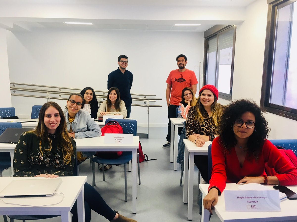 eicomunicacion's tweet image. Las alumnas del máster #BrandExperience, junto a Alex Zuñiga y Luis Mendoza, (Yunou y @rgbcorp respectivamente) una dupla en el desarrollo de contenidos de marca. Su equipo cuenta con más de 20 años de experiencia en el mundo de los eventos, espectáculo y publicidad 
#EIC #Madrid