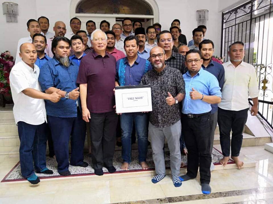 Sha Na Na Na Na tweet media