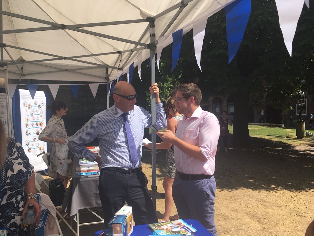 Great to have <a href="/simonrheller/">Simon Heller</a> - Research&amp;Development Director <a href="/SheffieldHosp/">Sheffield Hospitals</a> down at the cathedral celebrating #nhs70 &amp; discussing research developments in diabetes.