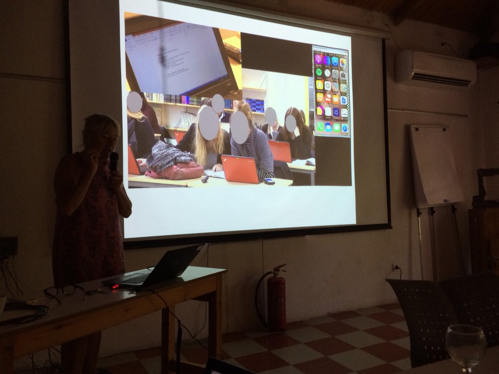 #SIGTALE Sophisticated methodological setup in Olin-scheller and others’ connected classrooms project based on the new ethos stuff theory by #Lankshear &amp; Knobel, among others.