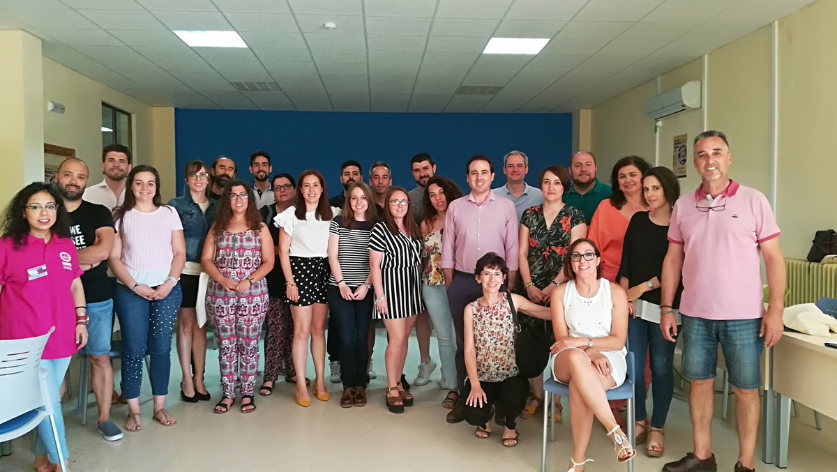 fundacionsafa's tweet photo. #EscuelaVeranoSAFA. Una semana de intenso trabajo, de ideas inspiradoras, de reflexión compartida y de convivencia. Por todo ello, sobre todo, ¡Gracias¡ https://t.co/v29g4o1Gvo
