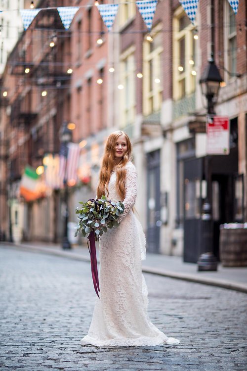 LuxuryWedShow's tweet image. Don't miss this Sunday's #wedding show with a difference, as the Luxury Wedding Show hosts the UK's biggest Street Wedding Show, in George Street, #StAlbans , #Hertfordshire Register online now for your chance to win some amazing prizes on the day at: luxuryweddingshow.co.uk