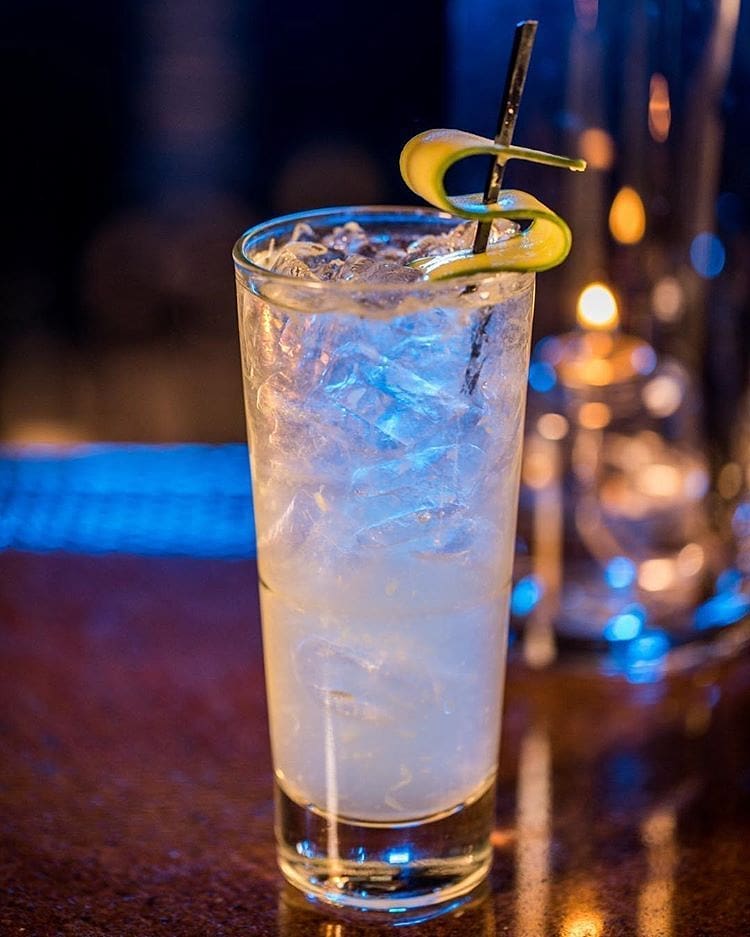 BrianSurreal's tweet photo. Why limit happy to an hour?! #SurrealVegas #surreal #happyhour #happyhourtime #happyhourallday #happyhourclub #happyhourflow #ClubLife #celebration #BottleService #girls #fun #VegasClubs #VegasLife #vegas #VegasParty #VegasBarScene #VegasBars #sincity… https://t.co/UhM1CesiCn https://t.co/6aySBYhxLk