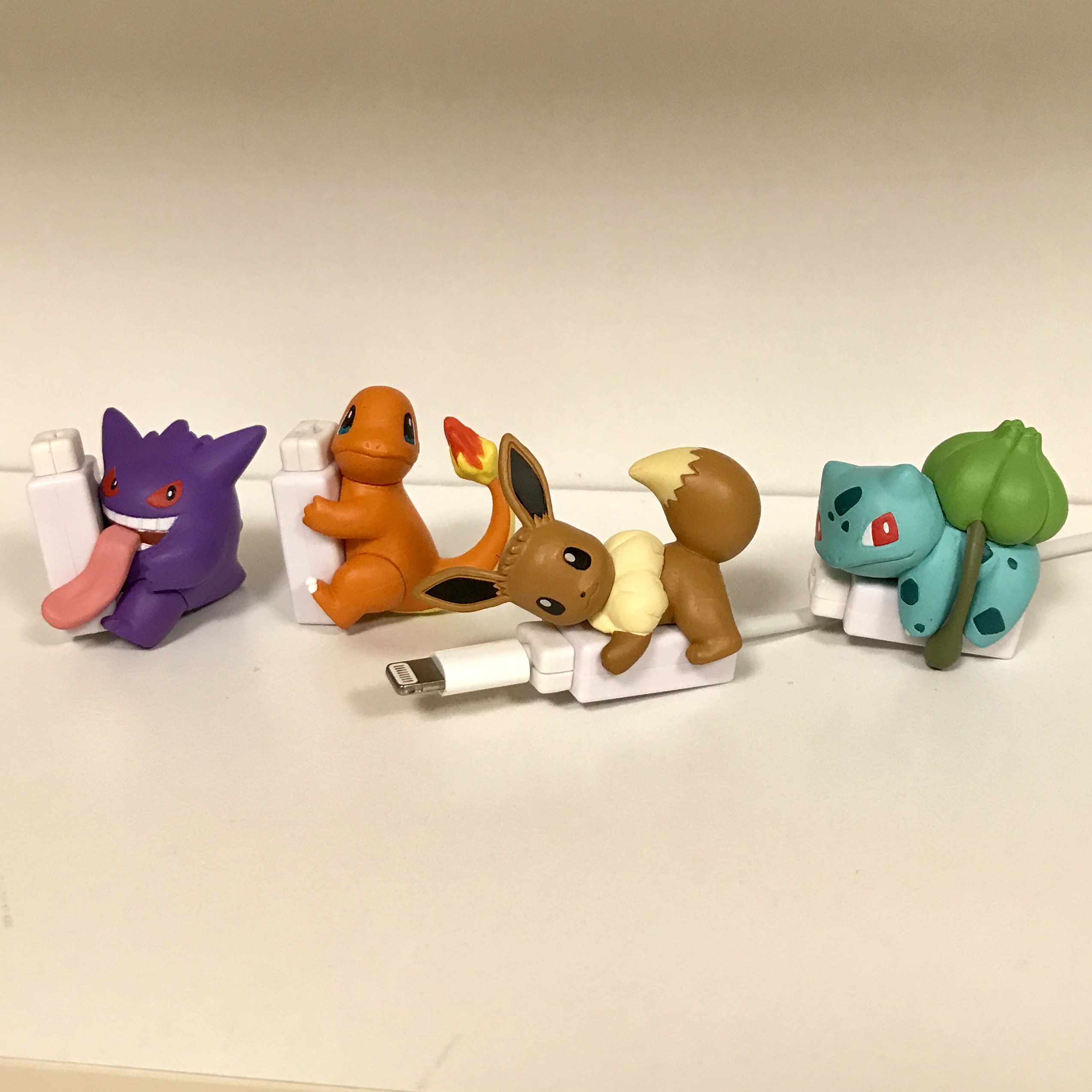 ポケモンセンターnakayama Auf Twitter 3つ目のポケモン充電ケーブルグッズ ポケモン ぎゅっと抱きつきケーブルカバー T Co F865k08dq6 Twitter