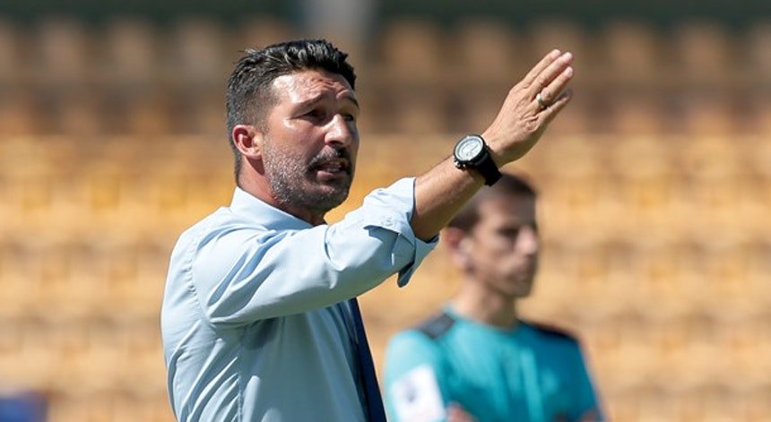 Jan Fredrik Hagen On Twitter Official Porto B Manager Antonio Folha Will Replace The King Of Promotions Vitor Oliveira As Portimonense Manager The Former Portuguese International Has Signed A Two Year Deal With