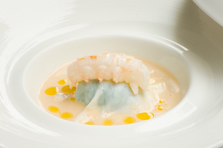 MwCapture's tweet photo. Doesn't this Squid and tinniruma ravioli with anchovy sauce look delightful? https://t.co/eAr5KsYcDJ https://t.co/n9uxdAfhz5