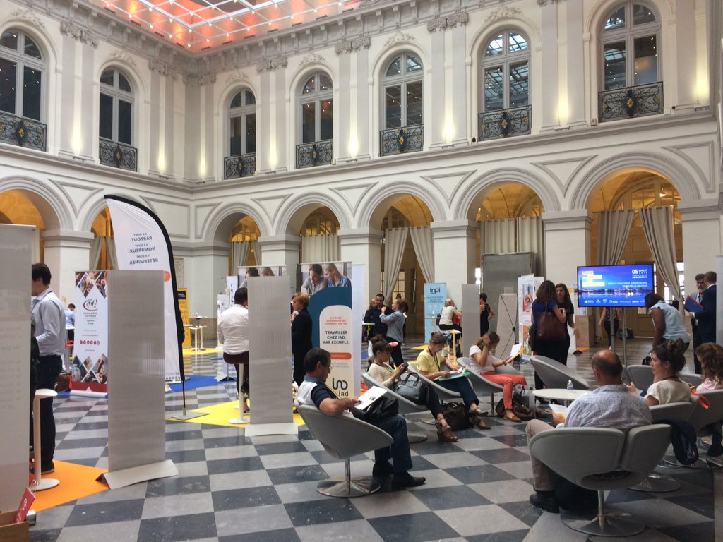 Dans quelques minutes commence l’#animation « Kit de survie : 5 étapes pour réussir sa #communication » proposé par Towse et Bulles de Web ! #FCA2018