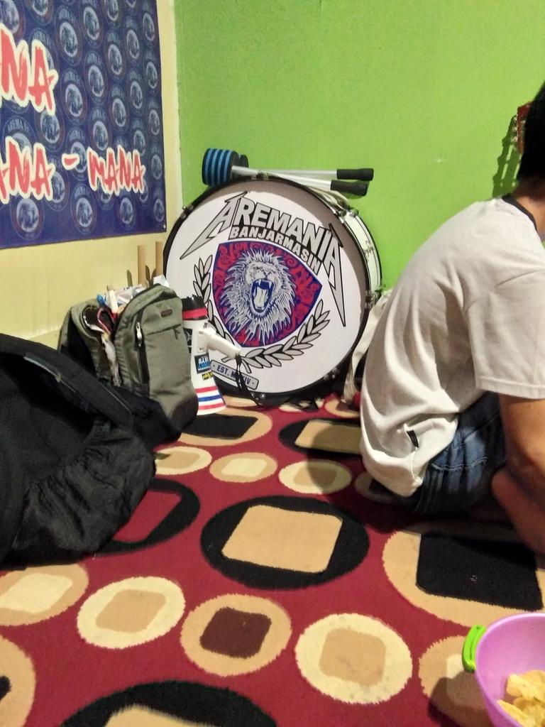 Sowan mabes nang dulur <a href="/AremaniaBjm/">Aremania Banjarmasin</a>