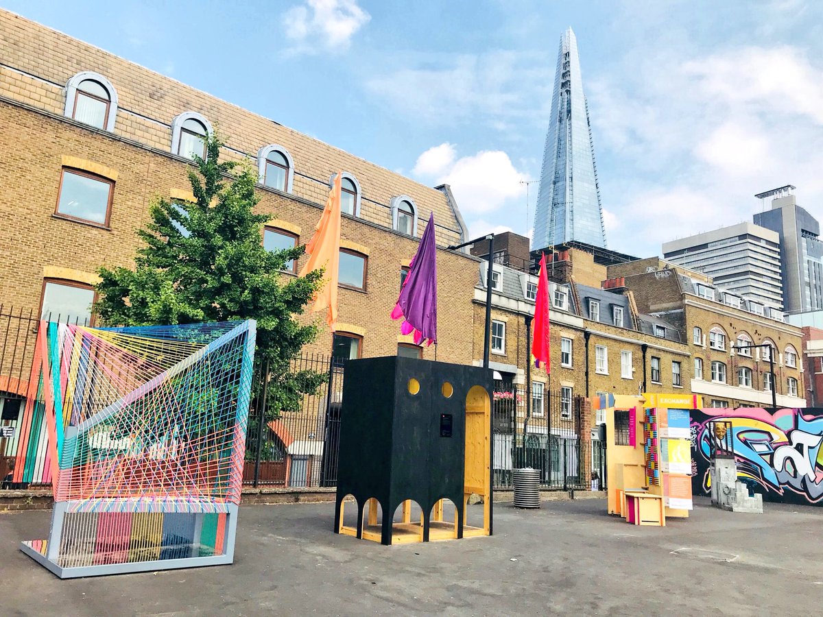 AliceSkeats's tweet photo. So lucky to have such fantastic community spaces &amp; art installations on my new work doorstep. Love this collection celebrating inspirational women for 💯 years of women’s suffrage especially #womenlikealice (great name 😉) #Bankside certainly is a fab place to be ✌🏻@BOSTSE1 https://t.co/BATpC4dLjX