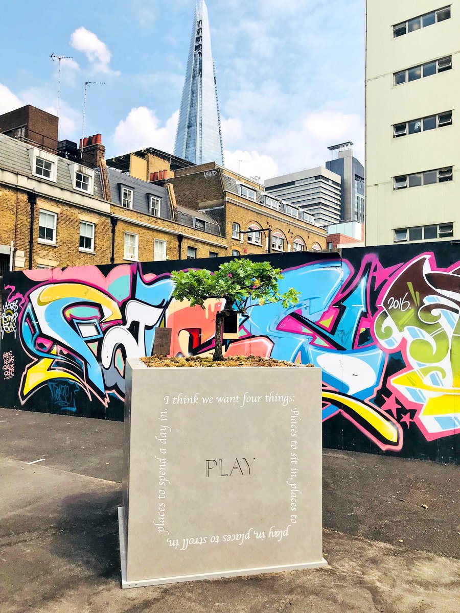 AliceSkeats's tweet photo. So lucky to have such fantastic community spaces &amp; art installations on my new work doorstep. Love this collection celebrating inspirational women for 💯 years of women’s suffrage especially #womenlikealice (great name 😉) #Bankside certainly is a fab place to be ✌🏻@BOSTSE1 https://t.co/BATpC4dLjX