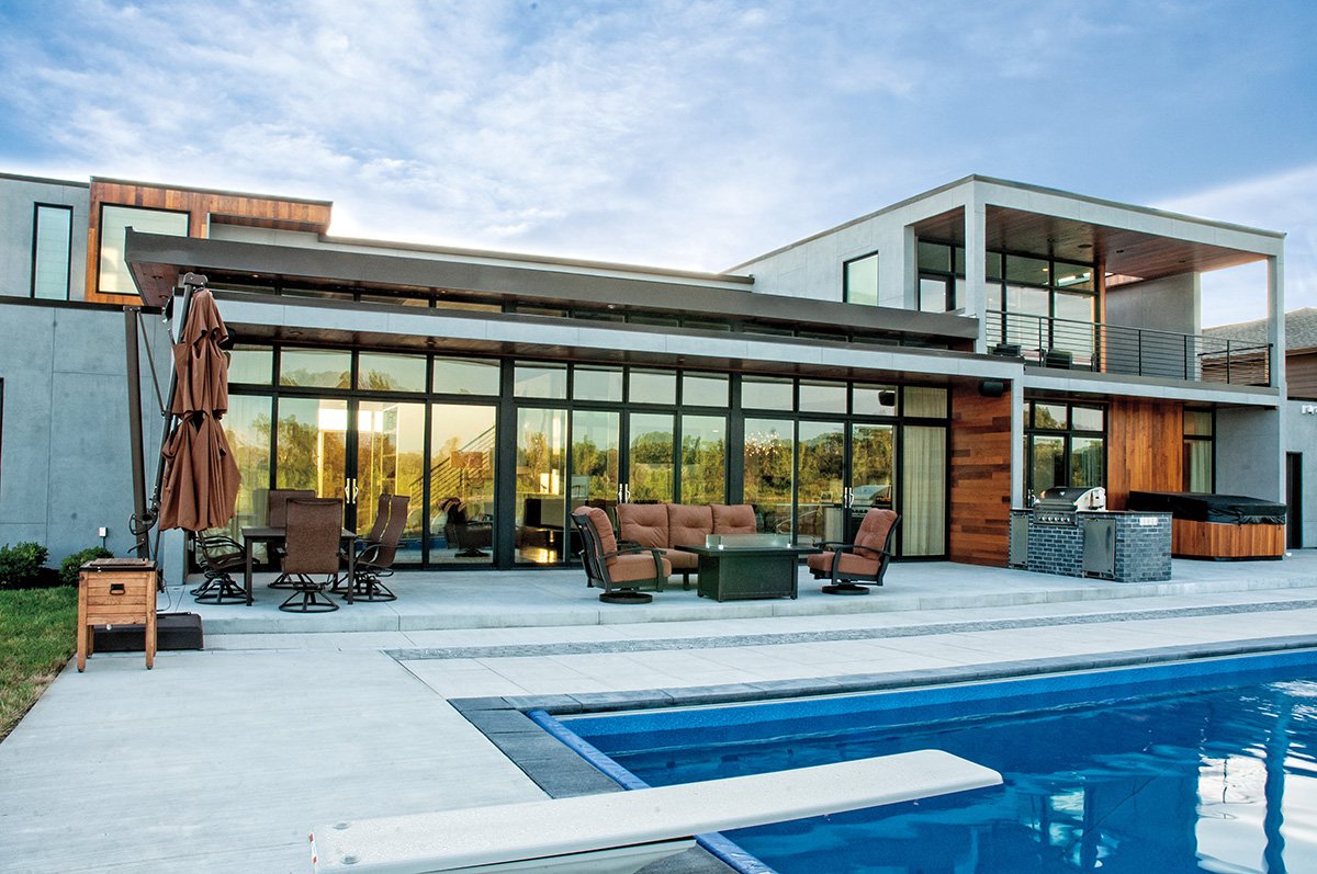 Windsor_Windows's tweet photo. Windsor's sliding, swinging, multi-slide and bi-fold doors can help you transform an entryway and give you the satisfaction of knowing that we build every door with security, beauty, energy efficiency and ease of use in mind. Find out more at https://t.co/BzyG5ZnExj, today! https://t.co/bTtKS2MSPK