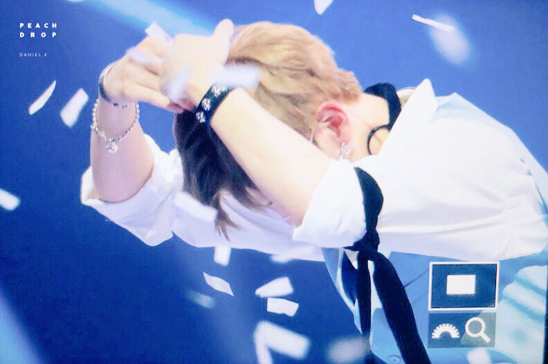 peachdrop1210's tweet photo. 💘💘 https://t.co/EfNiDxUWzn