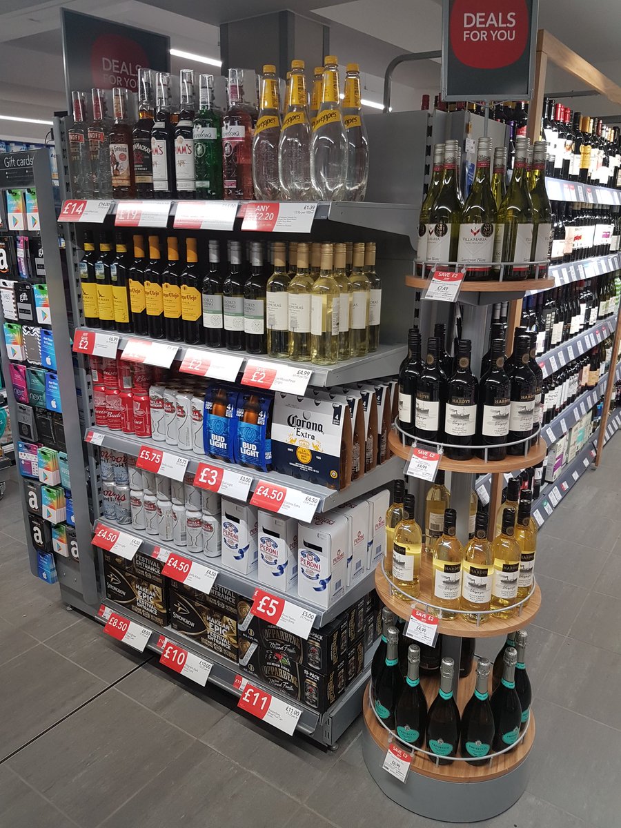 AndrewLokipin's tweet photo. Welcome to your new Coop Ingleside Road store in Kingswood Bristol.  Great to be bringing amazing products and offers to the Community. Remember to use your membership card. If your not a member talk to a one of our fantastic team and we can tell you all about the benefits #Coop https://t.co/FQvpCn276U
