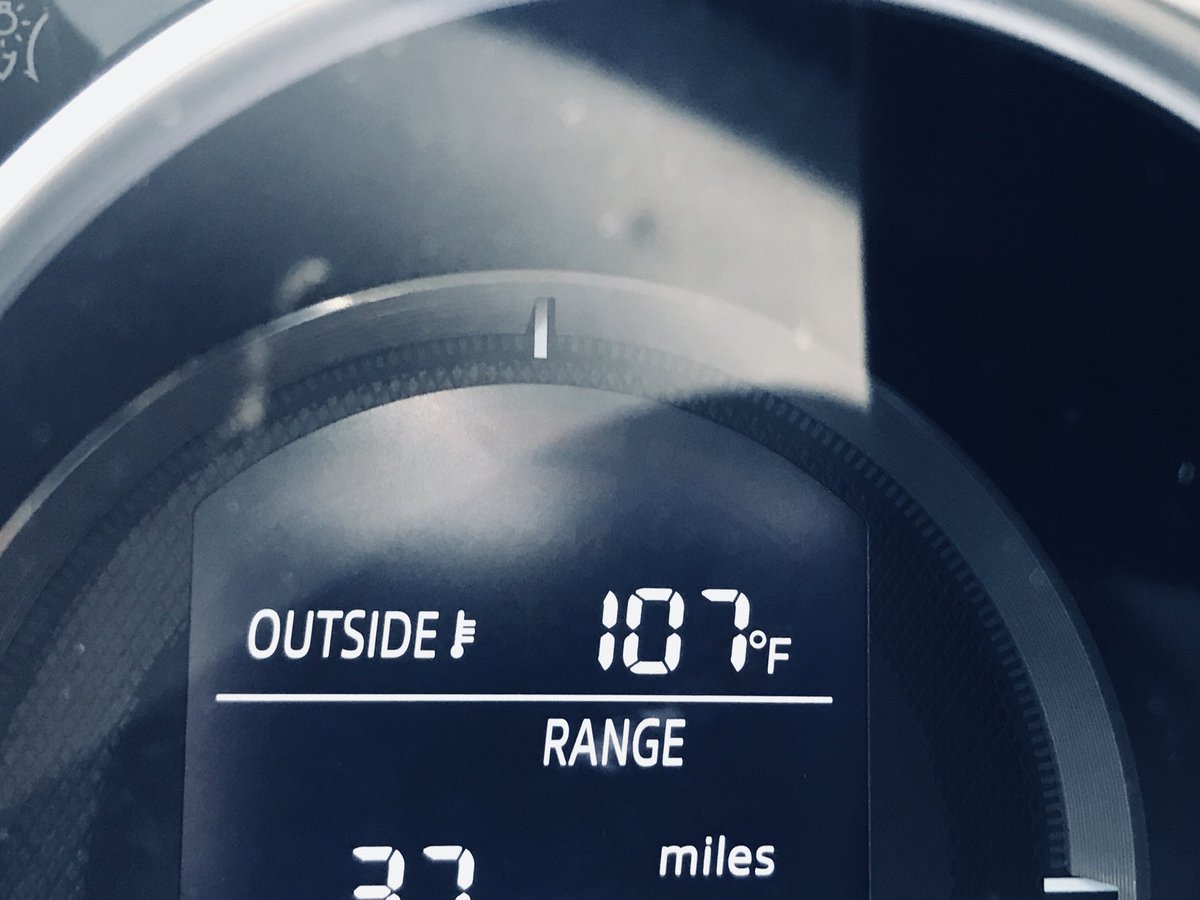 anacabs_'s tweet image. It’s only 10am.. #AZproblems