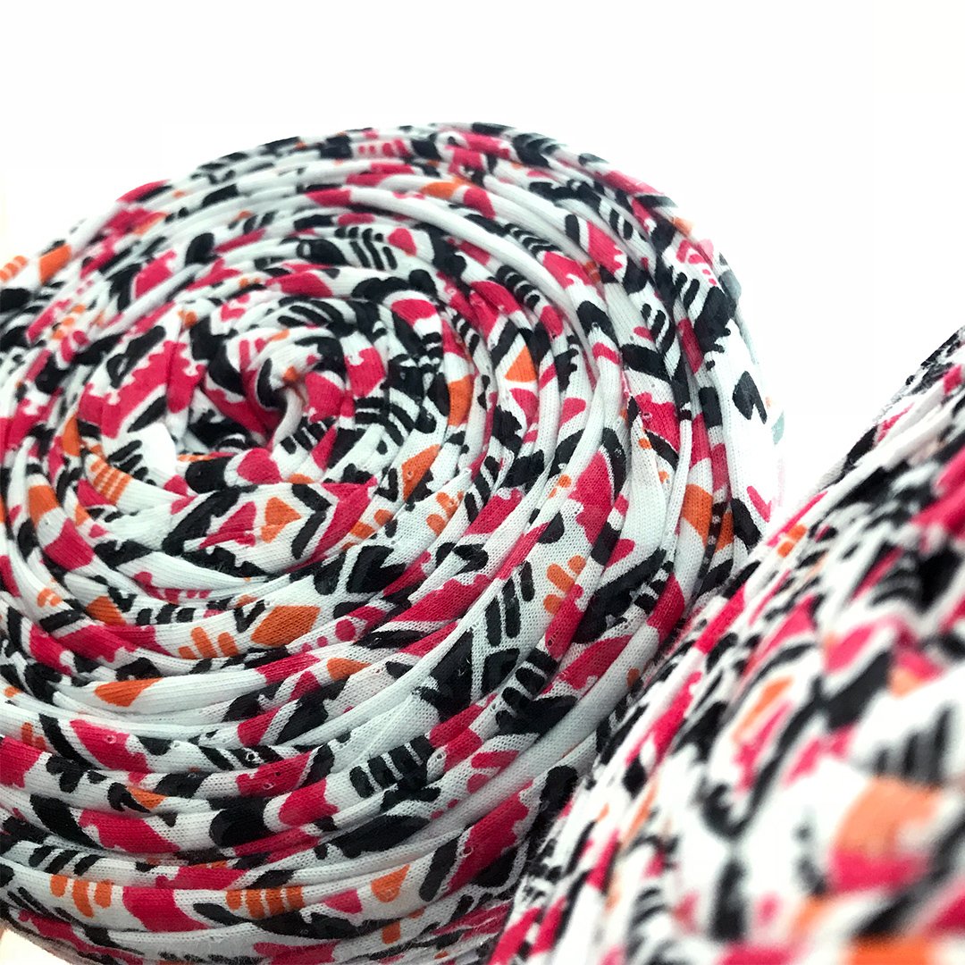 TShirtYarnShop's tweet image. We called this &apos;tribal pattern&apos; and the yarn is available, while stocks last, on our shop - see profile for link. #tribal #tribalpattern #unusualyarn #tshirtyarnshop #tshirtyarn #jerseyyarn