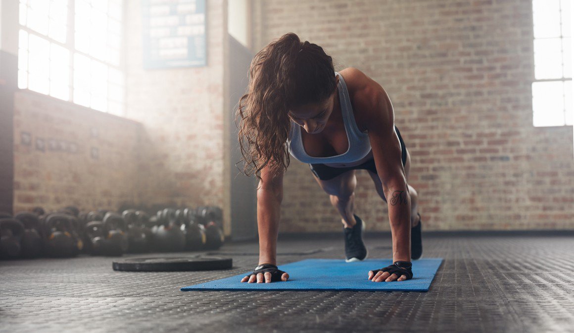 ➡️¿Empiezas en esto del #fitness?
➡️¿Escuchas a tus amigos hablar constantemente sobre tipos de entrenamiento y no entiendes ni papa? 🤦‍♂️🤦‍♀️😕⬇️
goo.gl/W8uznk vía <a href="/sportlife_es/">Sport Life España</a> 

Don't worry compañer@, toma buena nota, ¡y a por todas!