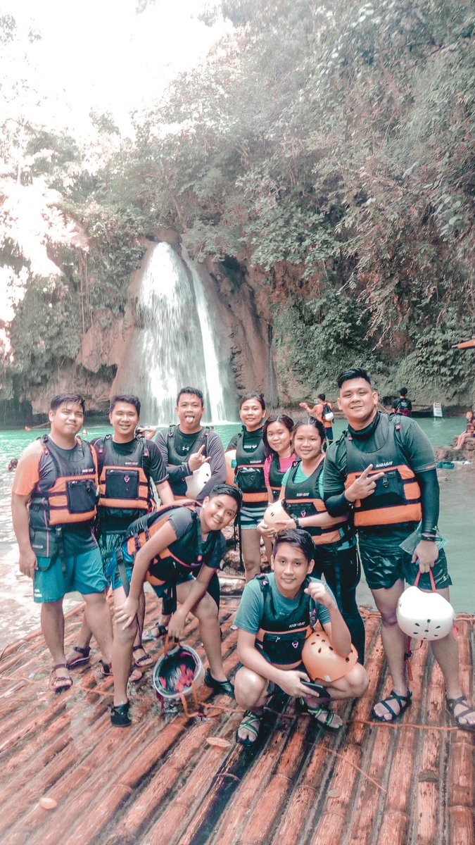 thechubbylee's tweet photo. My second time in Badian, Cebu and experience Kawasan Canyoneering.
#Cebu2018 #SinoCebu #Itsmorefuninthephilippines https://t.co/JDlxbagZGi