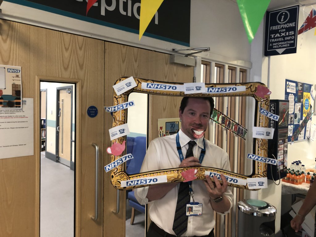 MDentalHospital's tweet photo. Photobooth fun #nhs70 #udhm https://t.co/Ls5EKaSrsh