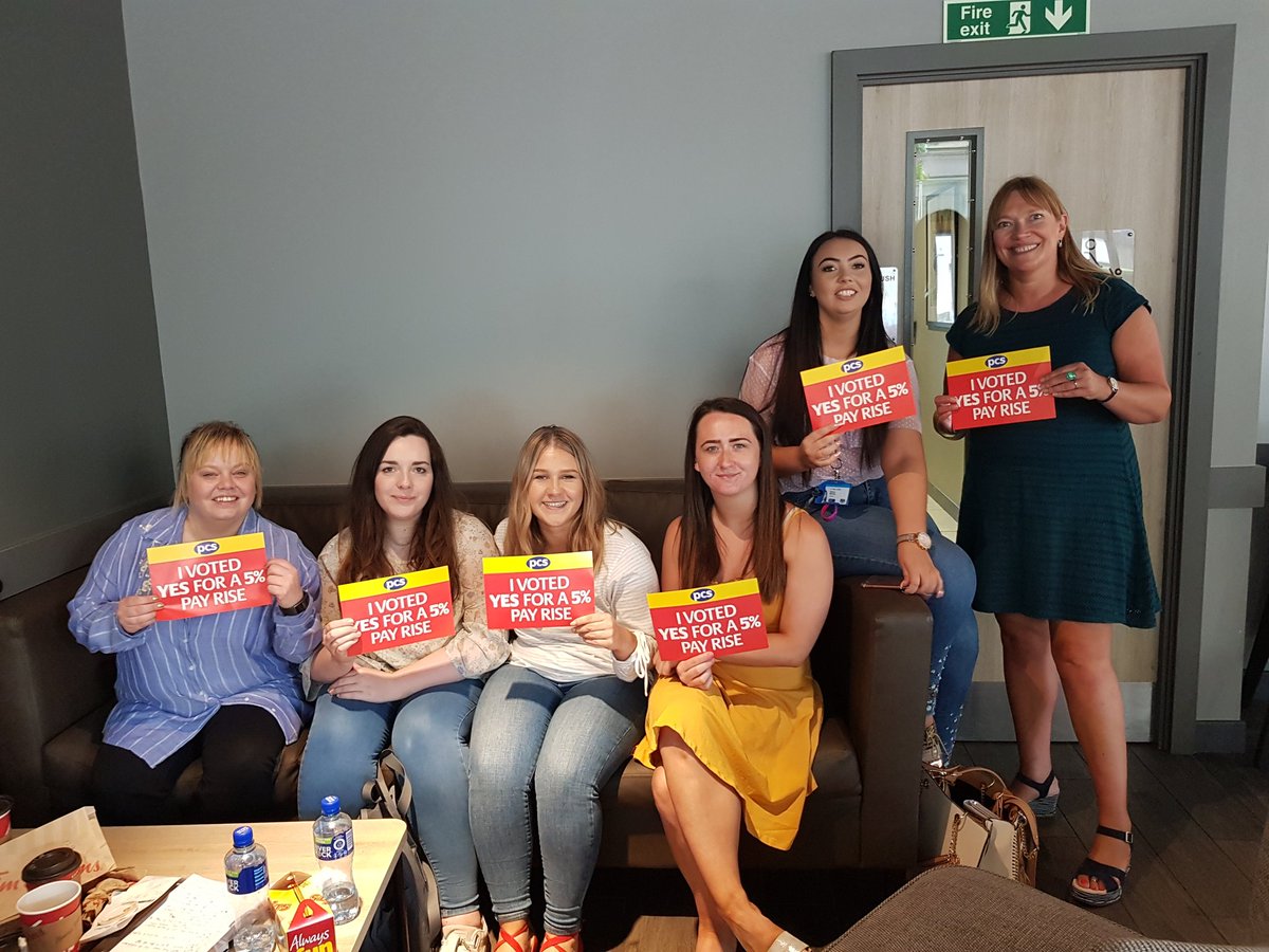 Amazing strong women reps in Belfast, supporting the ballot to #smashthecap and launch our Regional @pcs_union Women's network. Vote NOW vote YES sisters!!