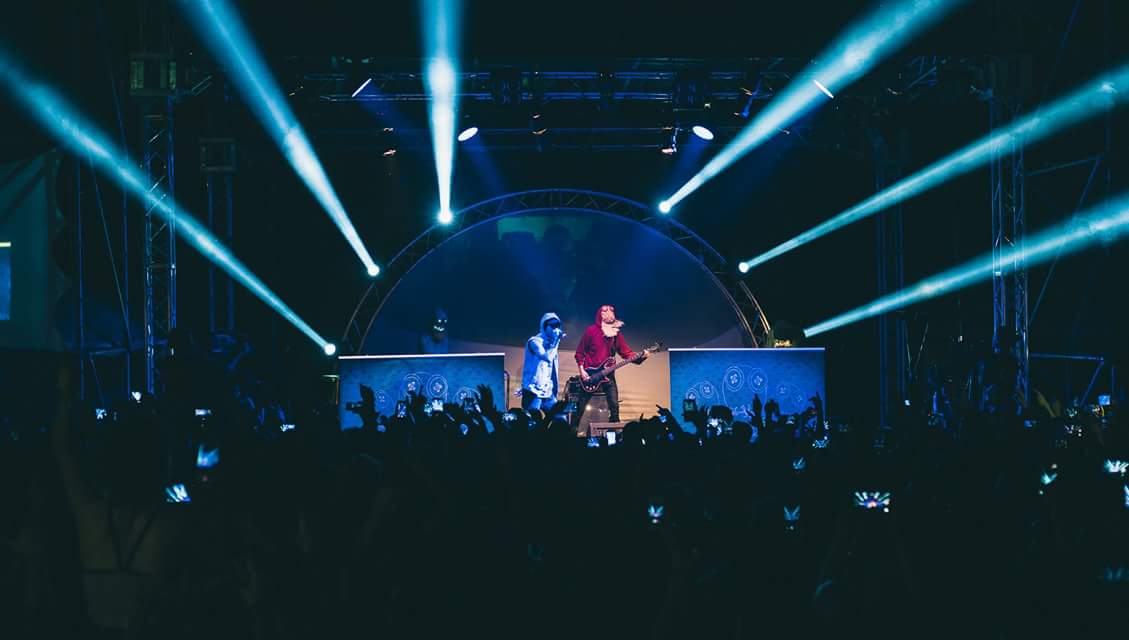 R_A_N_C_O_R_E's tweet photo. "Io questo 
credo sia proprio 
il cielo"

Grazie #Roma, grazie #iFest, siete infiniti. https://t.co/oGz1YK3qce