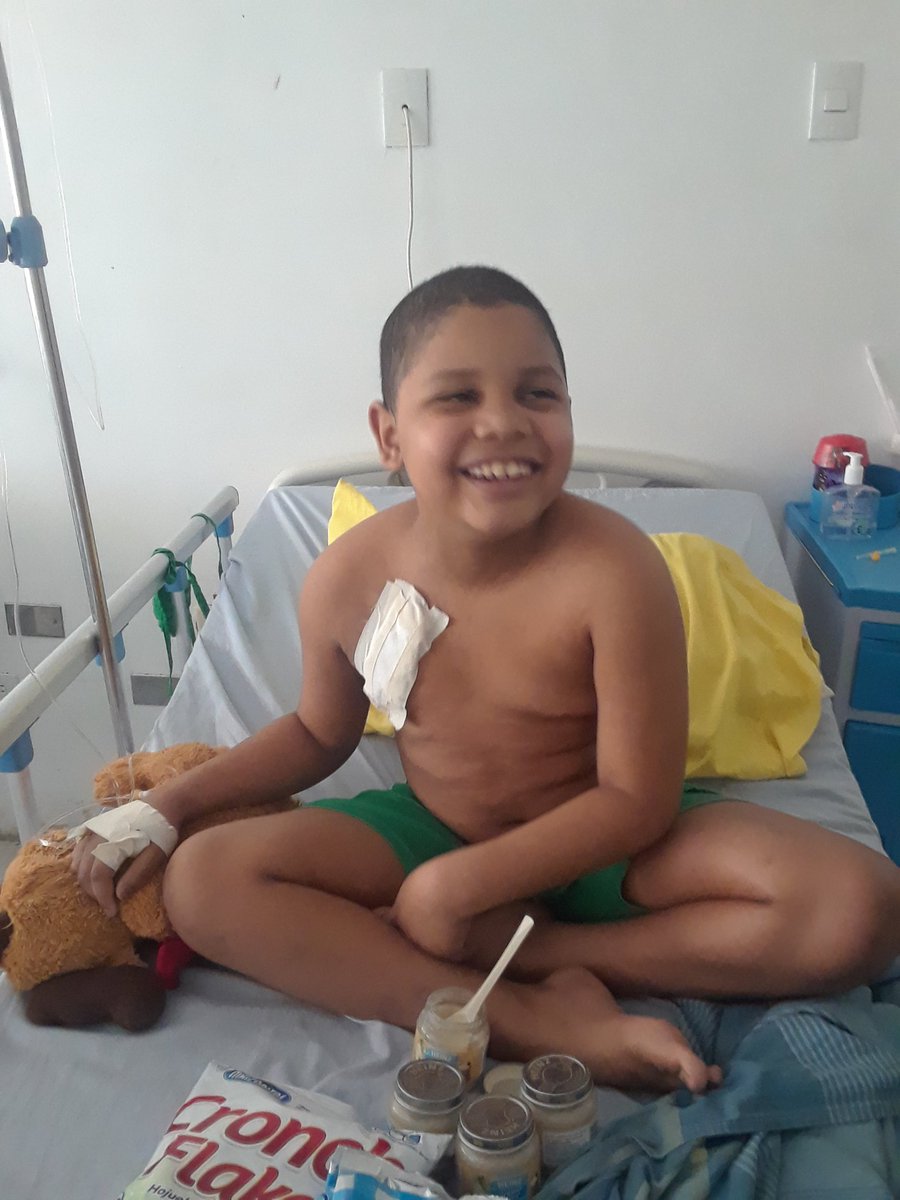 MamaLisVzla's tweet photo. #ServicioPúblico Julián (9a) y Elian (1a) son pacientes oncológicos, ambos de familias de pocos recursos. Apoyarlos es fácil, necesitan gasas, adhesivos, alcohol y alimentos infantiles. Quien desee apoyar me escribe y coordinamos. GAD ambos recibieron donaciones de sus quimios. https://t.co/x3fkBHkInu